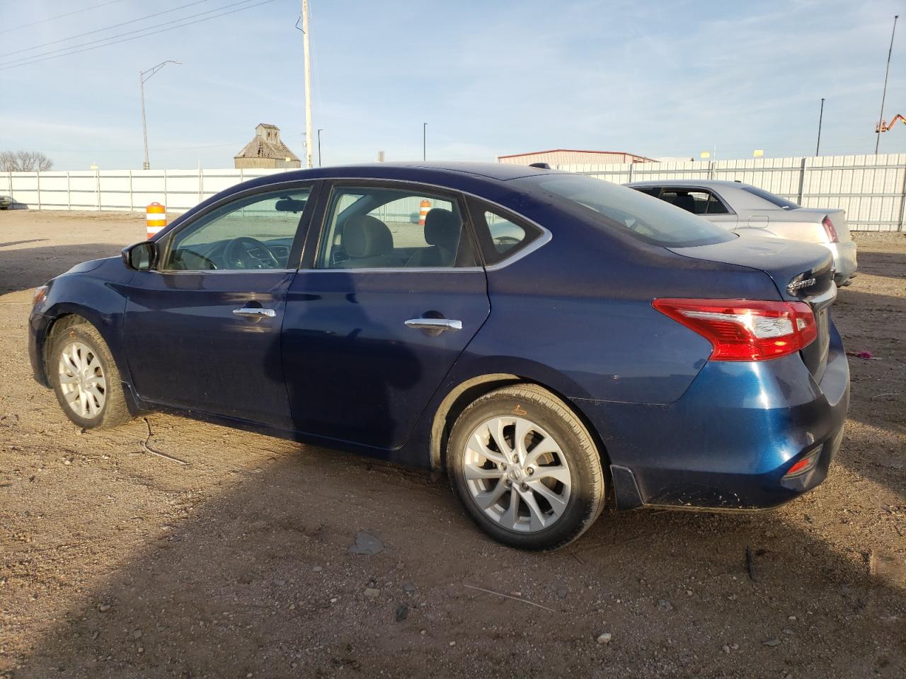2019 Nissan Sentra VIN 3N1AB7AP0KY301320 Copart auction photo, hail damage thumbnail 2