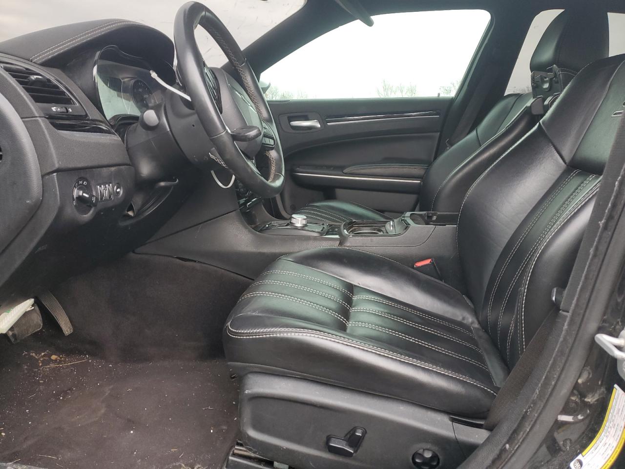 2015 Chrysler 300 VIN 2C3CCABG1FH921334 Copart auction photo, front end damage thumbnail 7