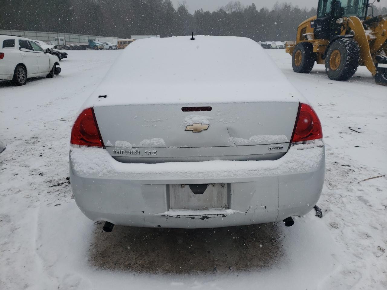 2016 Chevrolet Impala VIN 2G1WC5E36G1163325 Copart auction photo, front end damage thumbnail 6