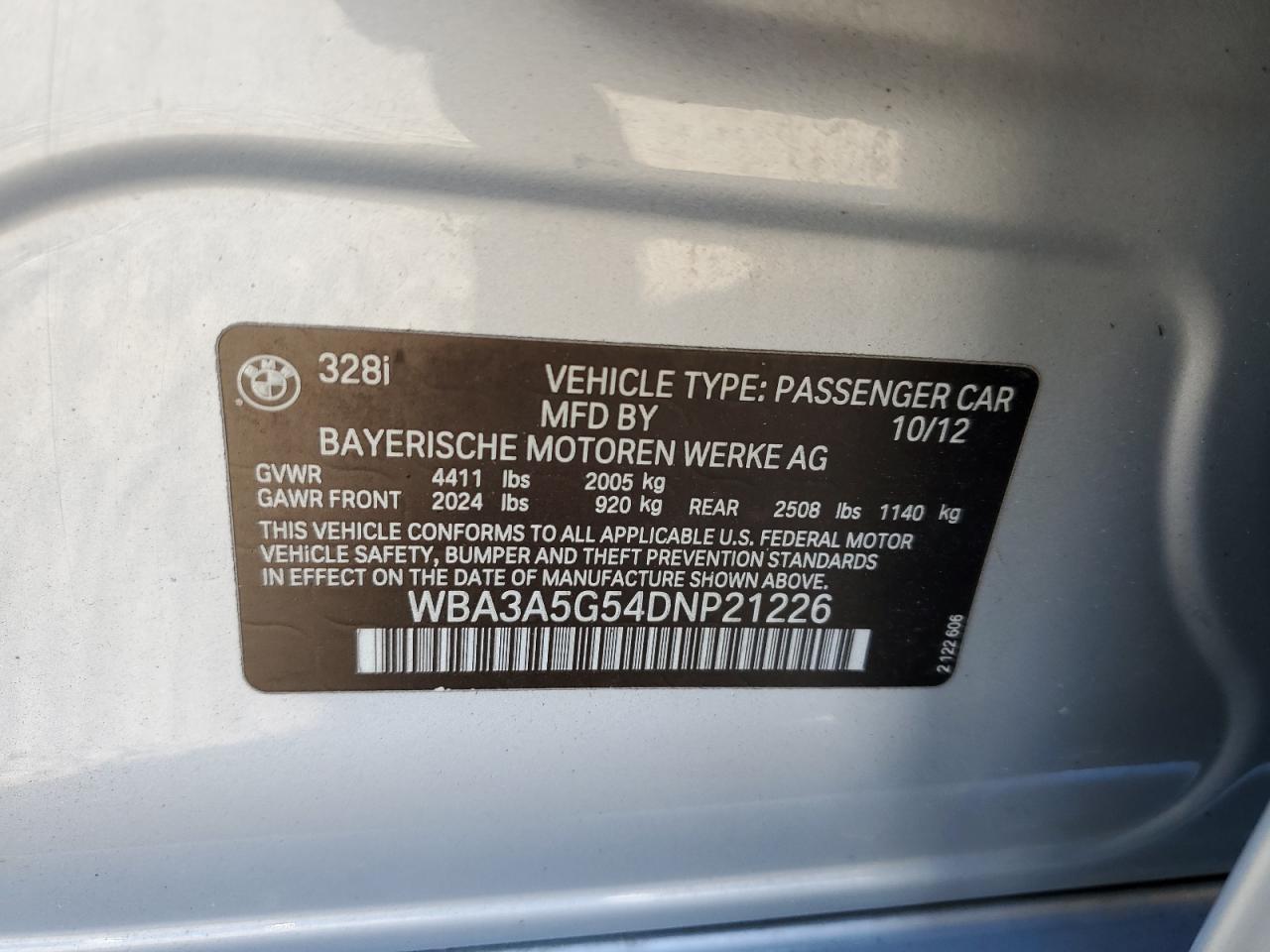2013 BMW 3er VIN WBA3A5G54DNP21226 Copart auction photo, rear end damage thumbnail 14