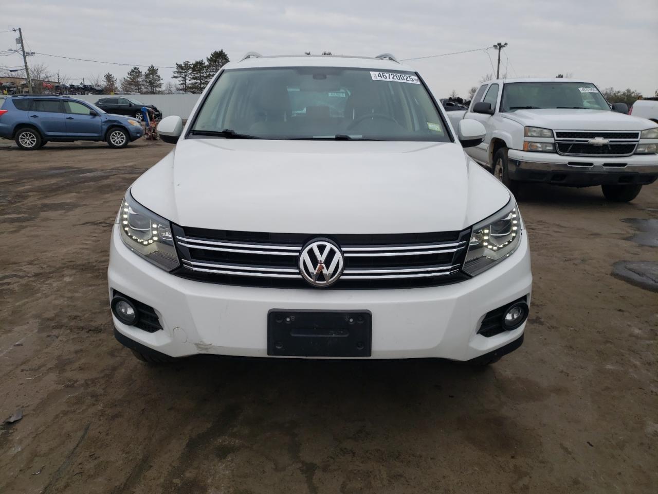 2016 Volkswagen Tiguan VIN WVGBV7AXXGW523995 Copart auction photo, mechanical / minor dent/scratches damage thumbnail 5