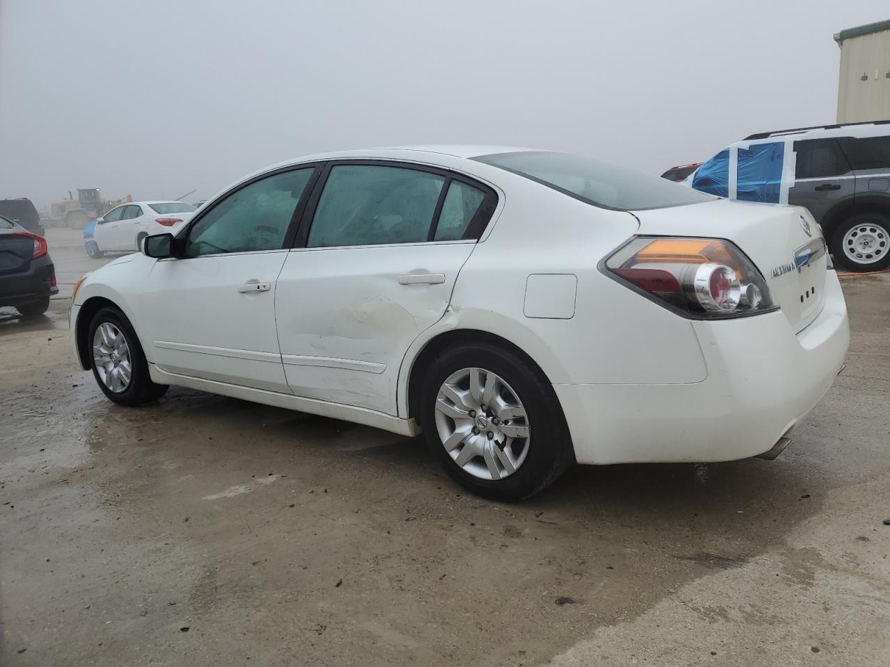 2012 Nissan Altima VIN 1N4AL2AP4CN525627 Copart auction photo, side / rear end damage thumbnail 2