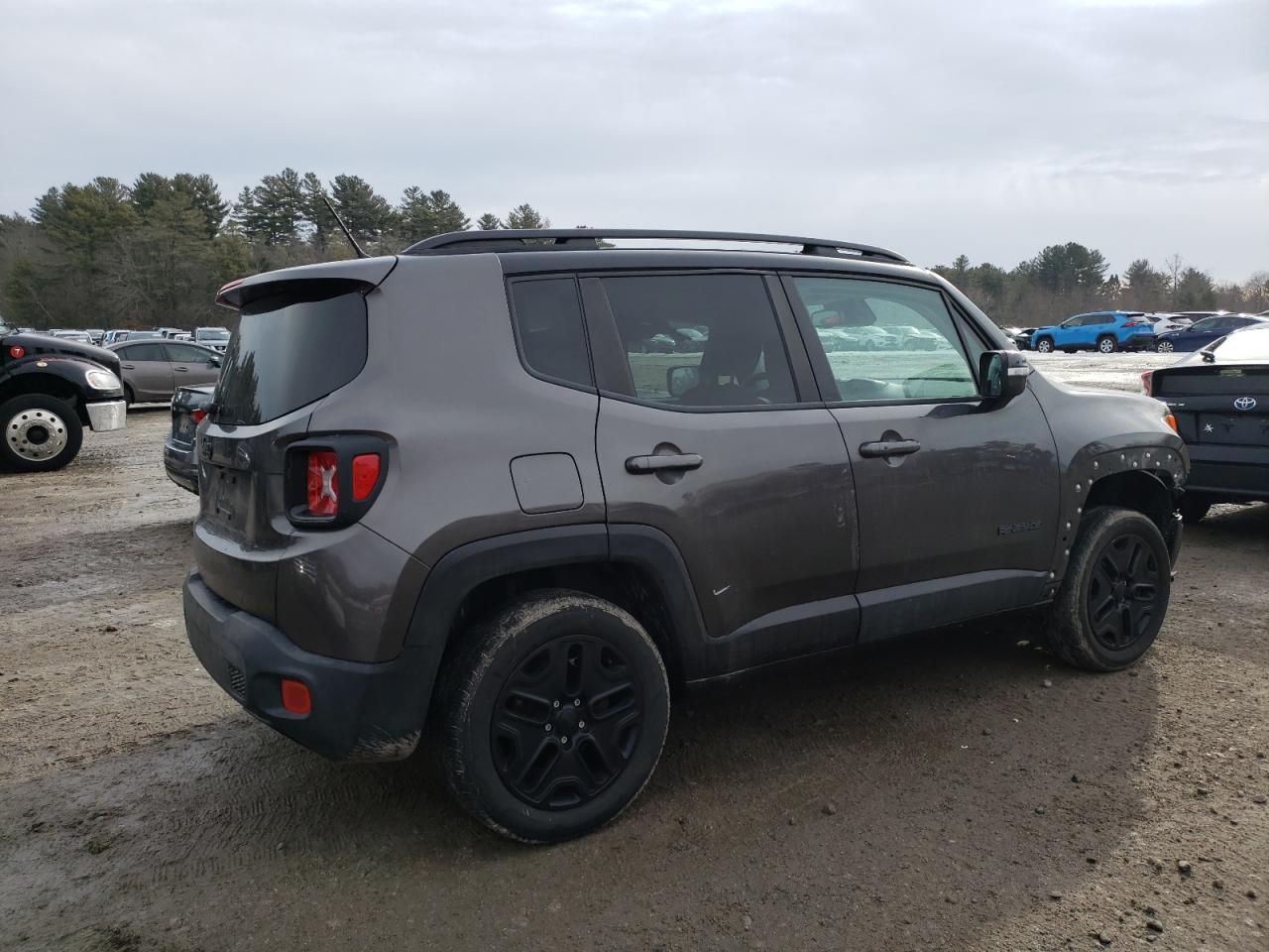 2016 Jeep Renegade VIN ZACCJBBT4GPD59210 Copart auction photo, front end / minor dent/scratches damage thumbnail 3