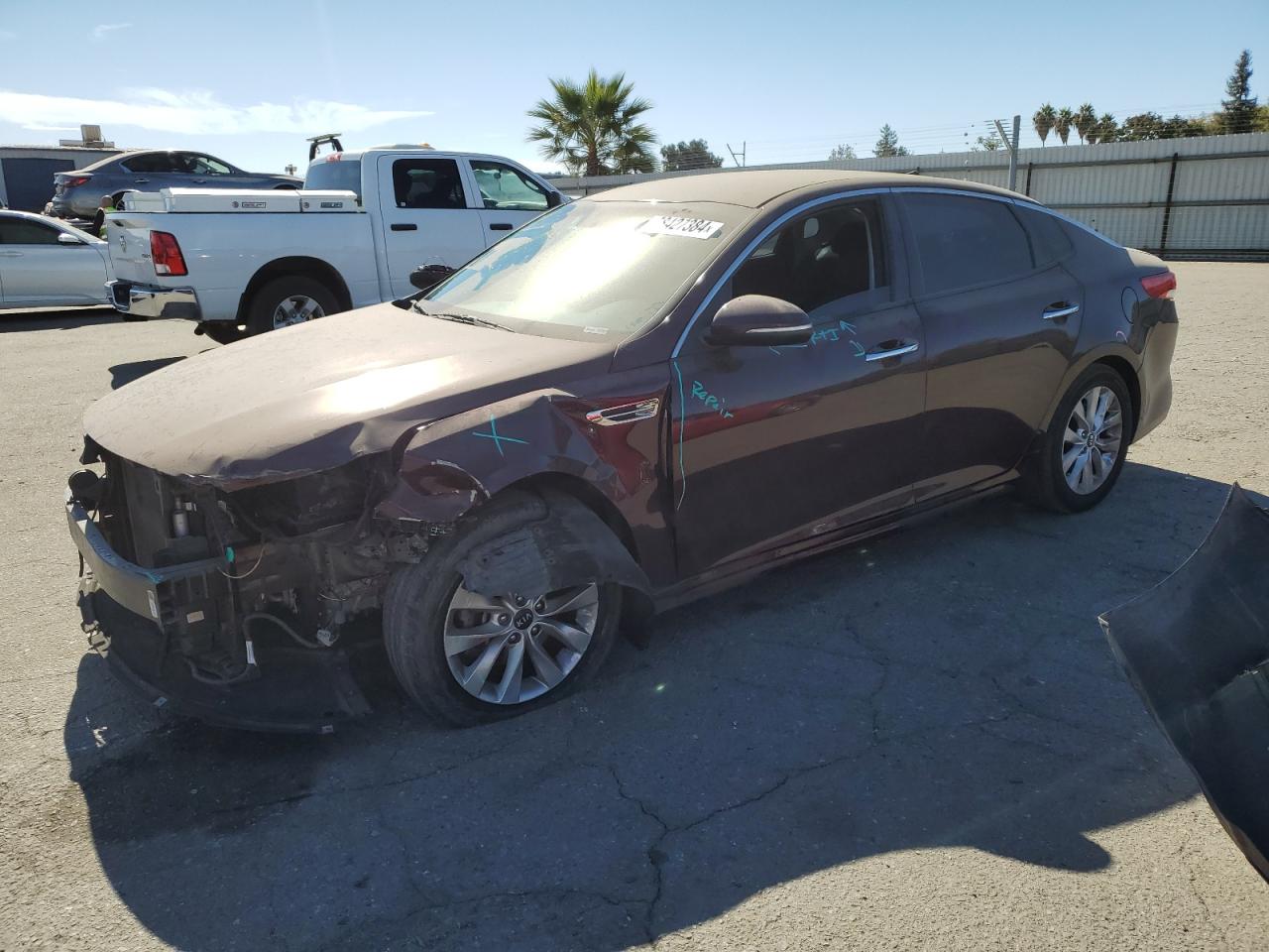 2018 KIA Optima VIN 5XXGT4L38JG263047