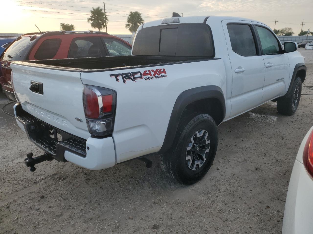 2021 Toyota Tacoma VIN 3TYCZ5AN4MT037005 Copart auction photo, water/flood damage thumbnail 3