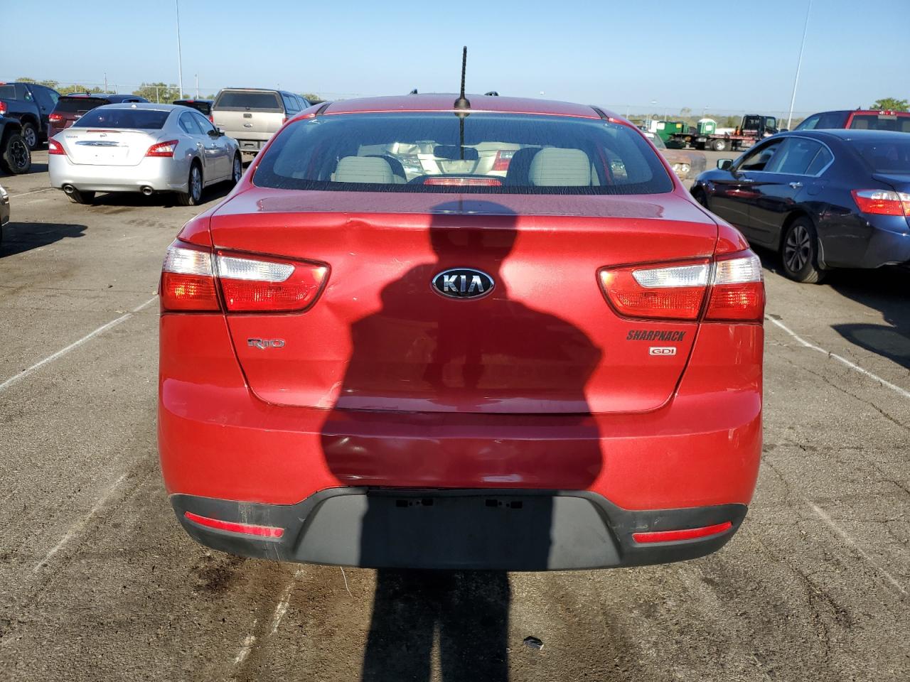 2014 KIA Rio VIN KNADM4A32E6370924 Copart auction photo, front end damage thumbnail 6
