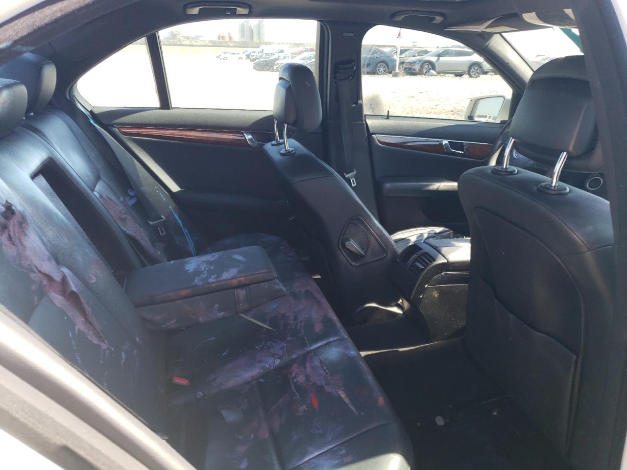 2011 Mercedes-Benz C-klasse VIN WDDGF5EBXBA524182 Copart auction photo, vandalism / minor dent/scratches damage thumbnail 10