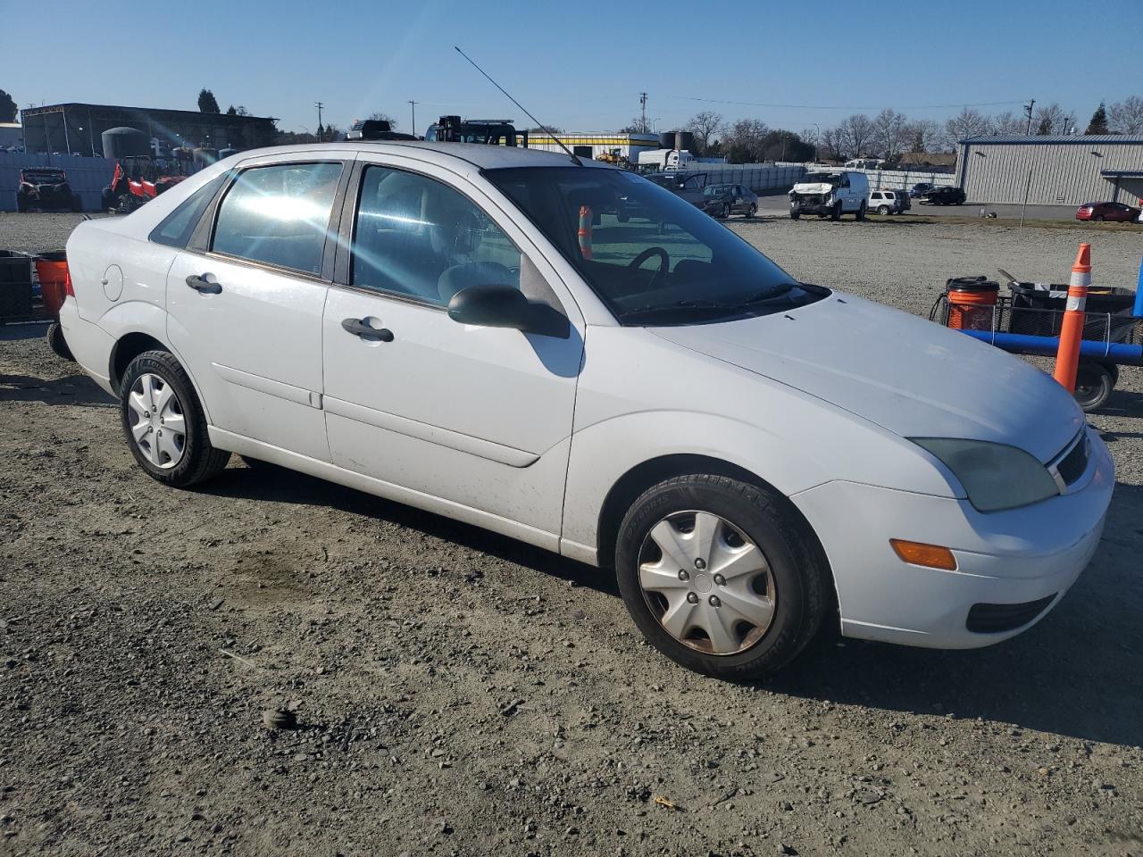 2007 Ford Focus VIN 1FAFP34N47W110138 Copart auction photo, side damage thumbnail 4