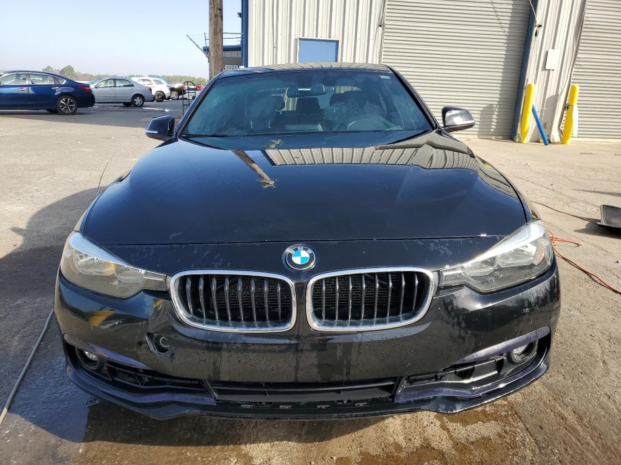 2016 BMW 3er VIN WBA8E9C59GK647198 Copart auction photo, side / rear end damage thumbnail 5
