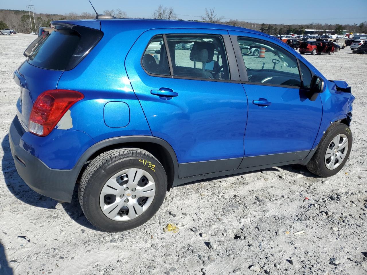 2015 Chevrolet Trax VIN KL7CJKSB7FB225014 Copart auction photo, front end damage thumbnail 3
