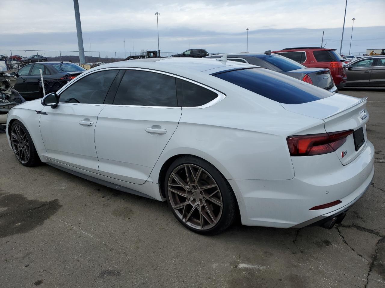 2018 Audi RS5 VIN WAUC4CF52JA061798 Copart auction photo, mechanical damage thumbnail 2