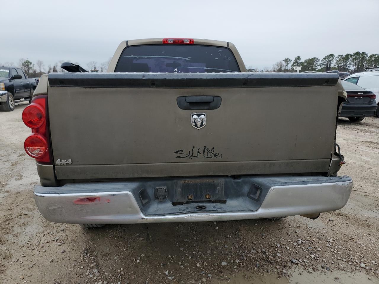 2007 Dodge RAM VIN 1D7HA16K27J608224 Copart auction photo, side / rear end damage thumbnail 6