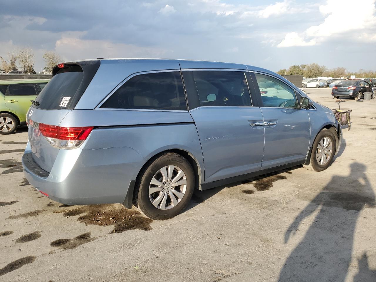 2014 Honda Odyssey VIN 5FNRL5H63EB030154 Copart auction photo, front end damage thumbnail 3