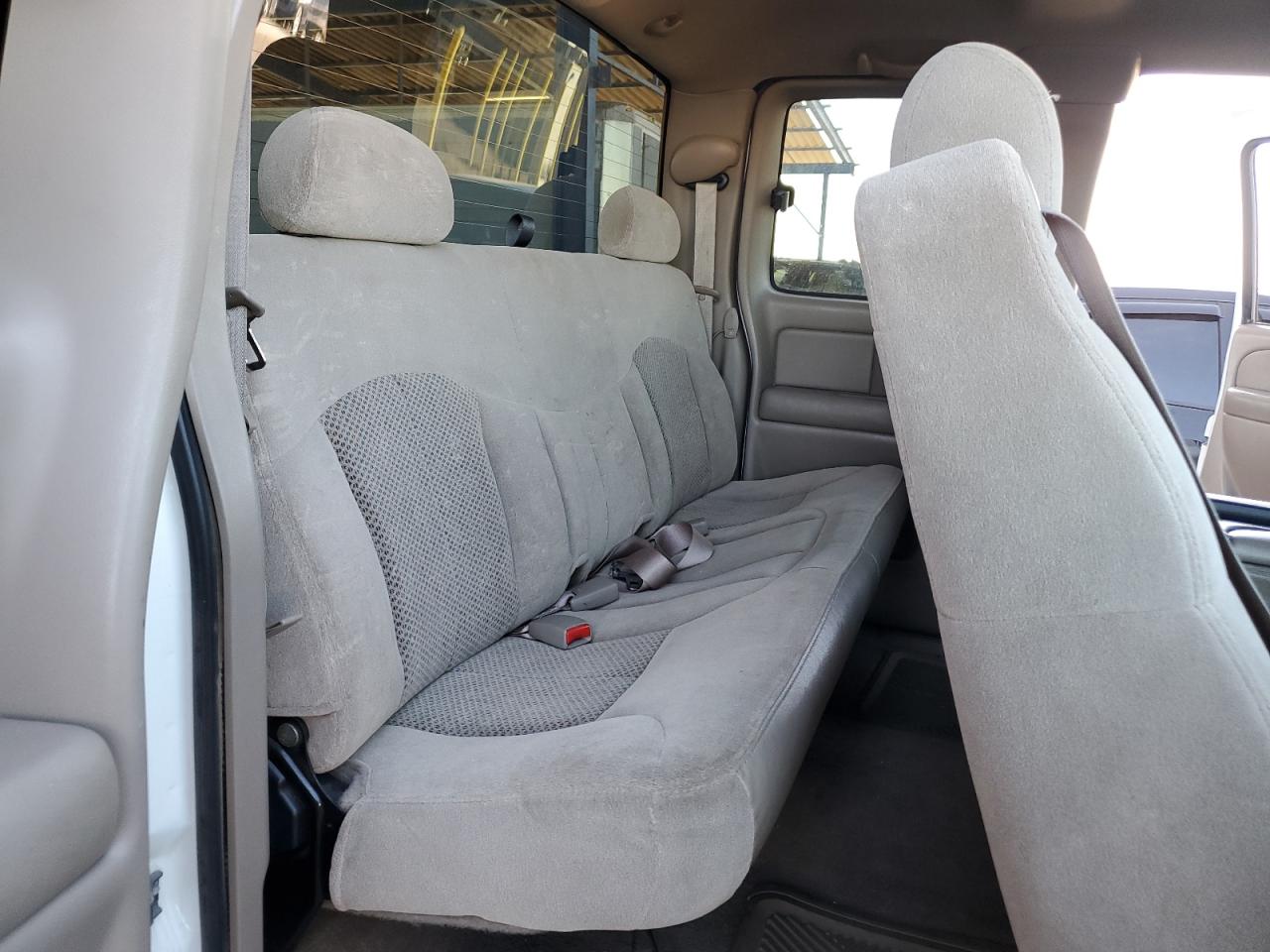 2002 Chevrolet Silverado VIN 1GCEK19T12E201740 Copart auction photo, rear end damage thumbnail 10