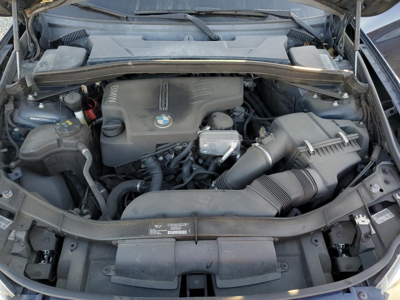 2015 BMW X1 VIN WBAVM1C51FVW56904 Copart auction photo, front end / side damage thumbnail 11