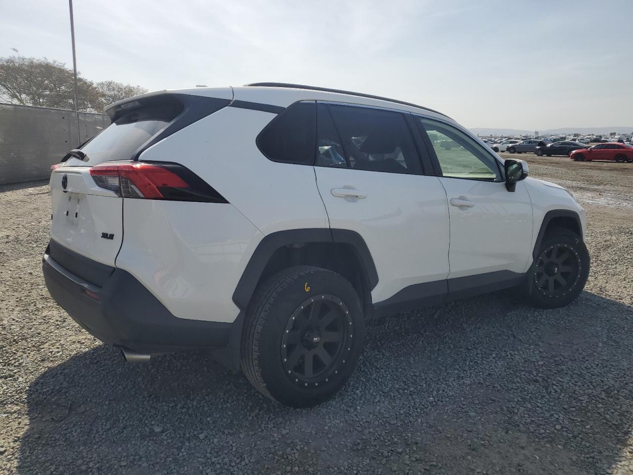 2019 Toyota RAV 4 VIN JTMW1RFV5KD036146 Copart auction photo, front end damage thumbnail 3