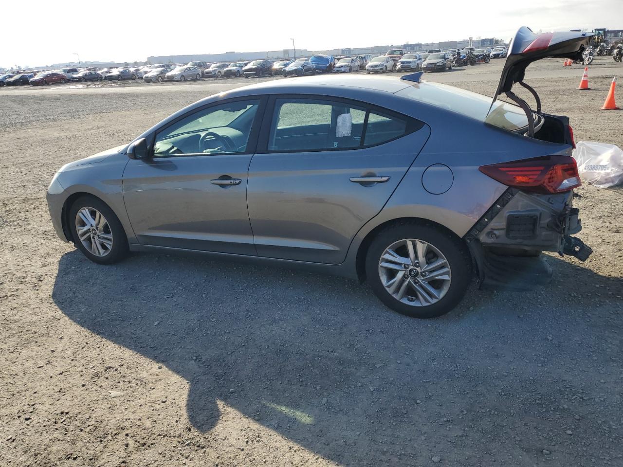 2020 Hyundai Elantra VIN 5NPD84LF4LH523904 Copart auction photo, rear end damage thumbnail 2
