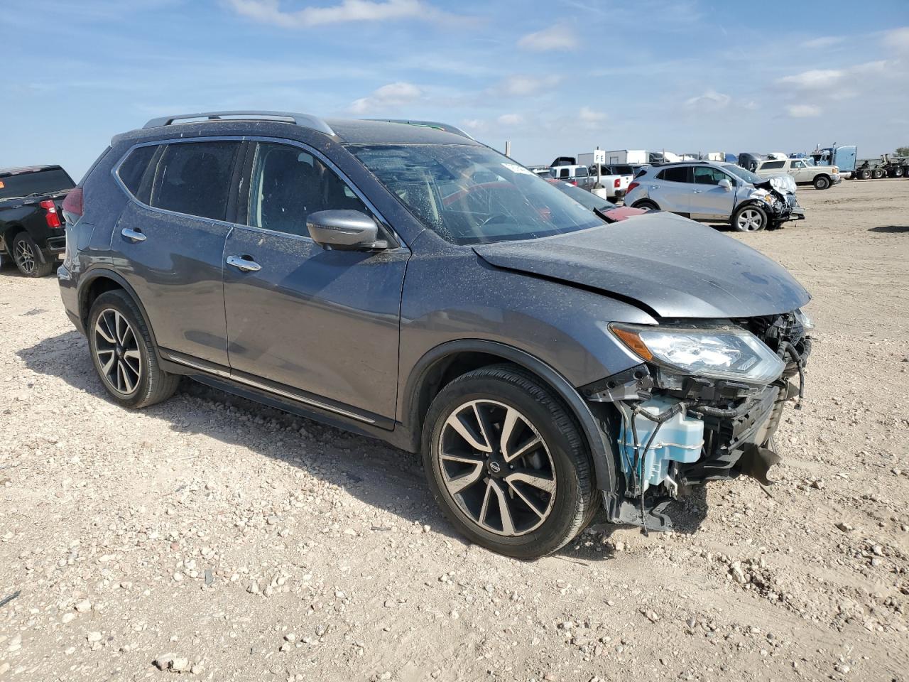 2018 Nissan Rogue VIN JN8AT2MV4JW345872 Copart auction photo, front end / minor dent/scratches damage thumbnail 4