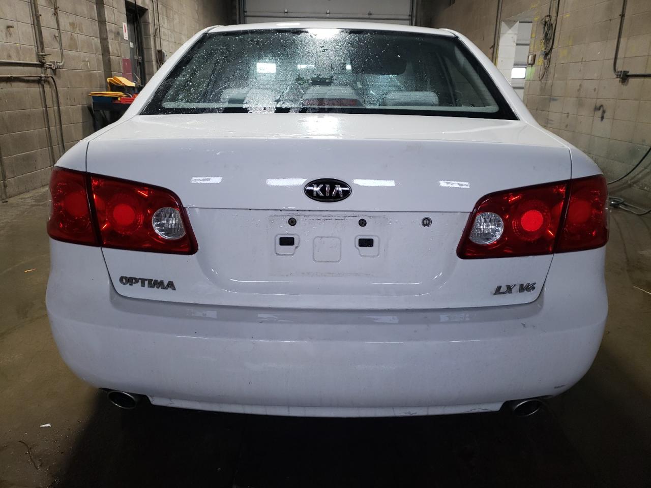 2008 KIA Optima VIN KNAGE124285215848 Copart auction photo, undercarriage damage thumbnail 6