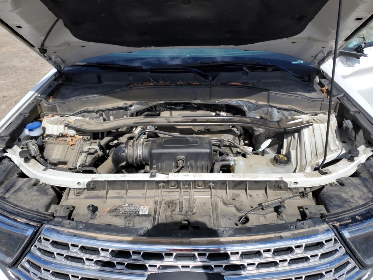 2020 Ford Explorer VIN 1FMSK8FH9LGB33071 Copart auction photo, front end / side damage thumbnail 13