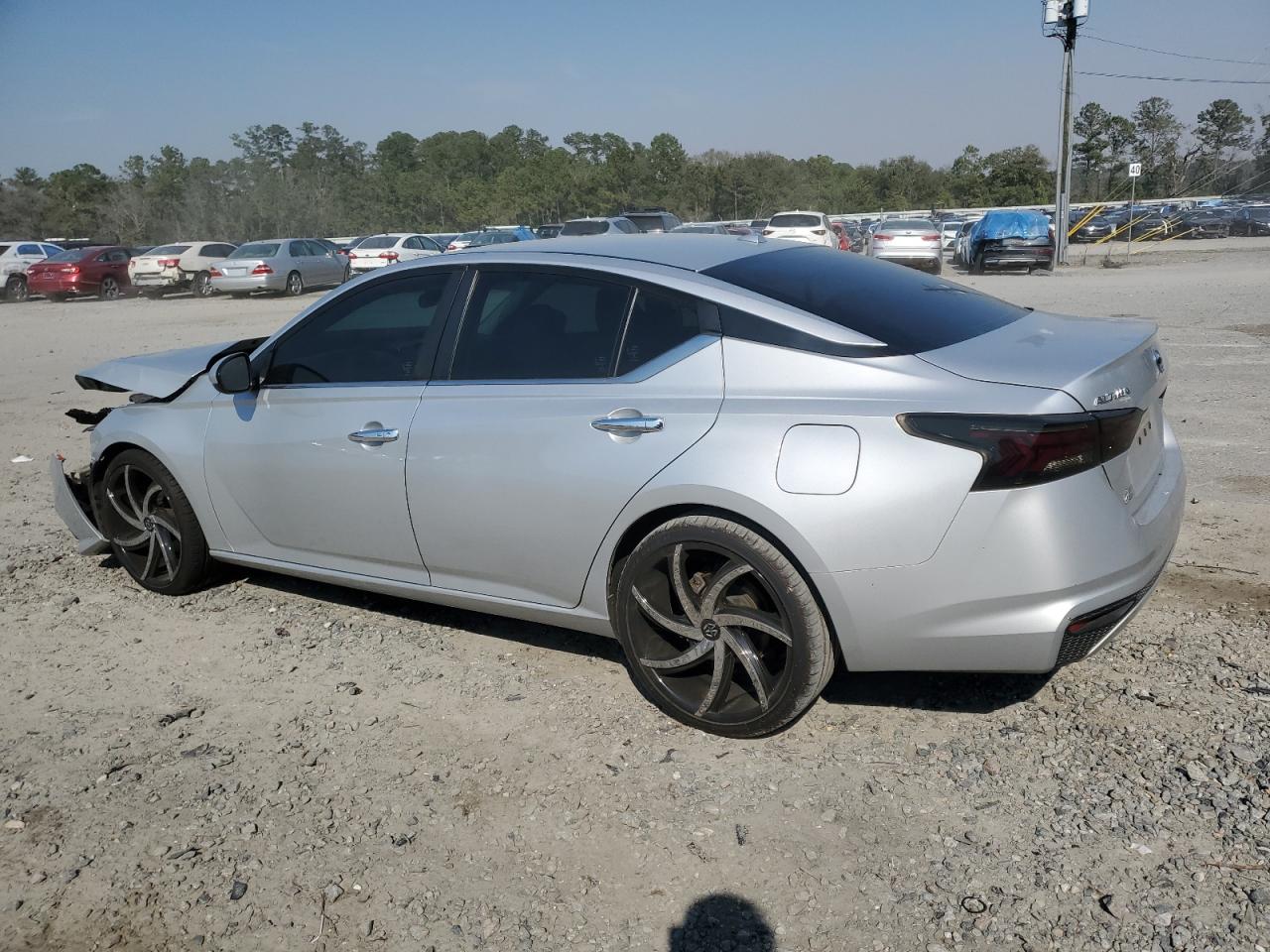 2019 Nissan Altima VIN 1N4BL4BV2KC198605 Copart auction photo, undercarriage / front end damage thumbnail 2