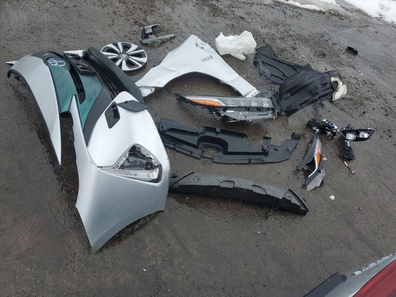 2017 Toyota Prius VIN JTDKARFP7H3004412 Copart auction photo, front end / rear end damage thumbnail 12