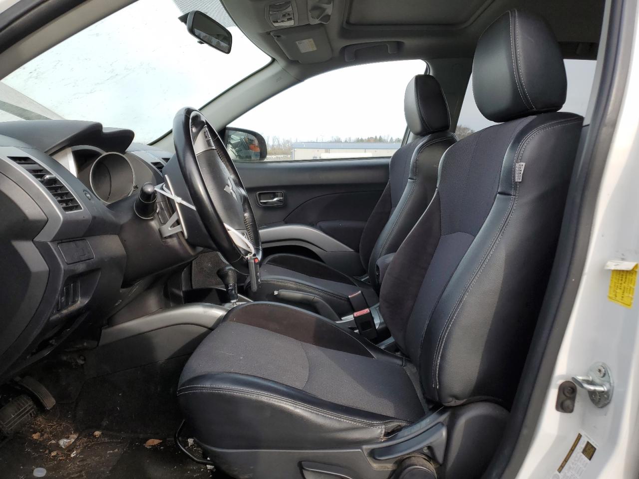2010 Mitsubishi Outlander VIN JA4JT3AW3AZ005202 Copart auction photo, rear end / front end damage thumbnail 7