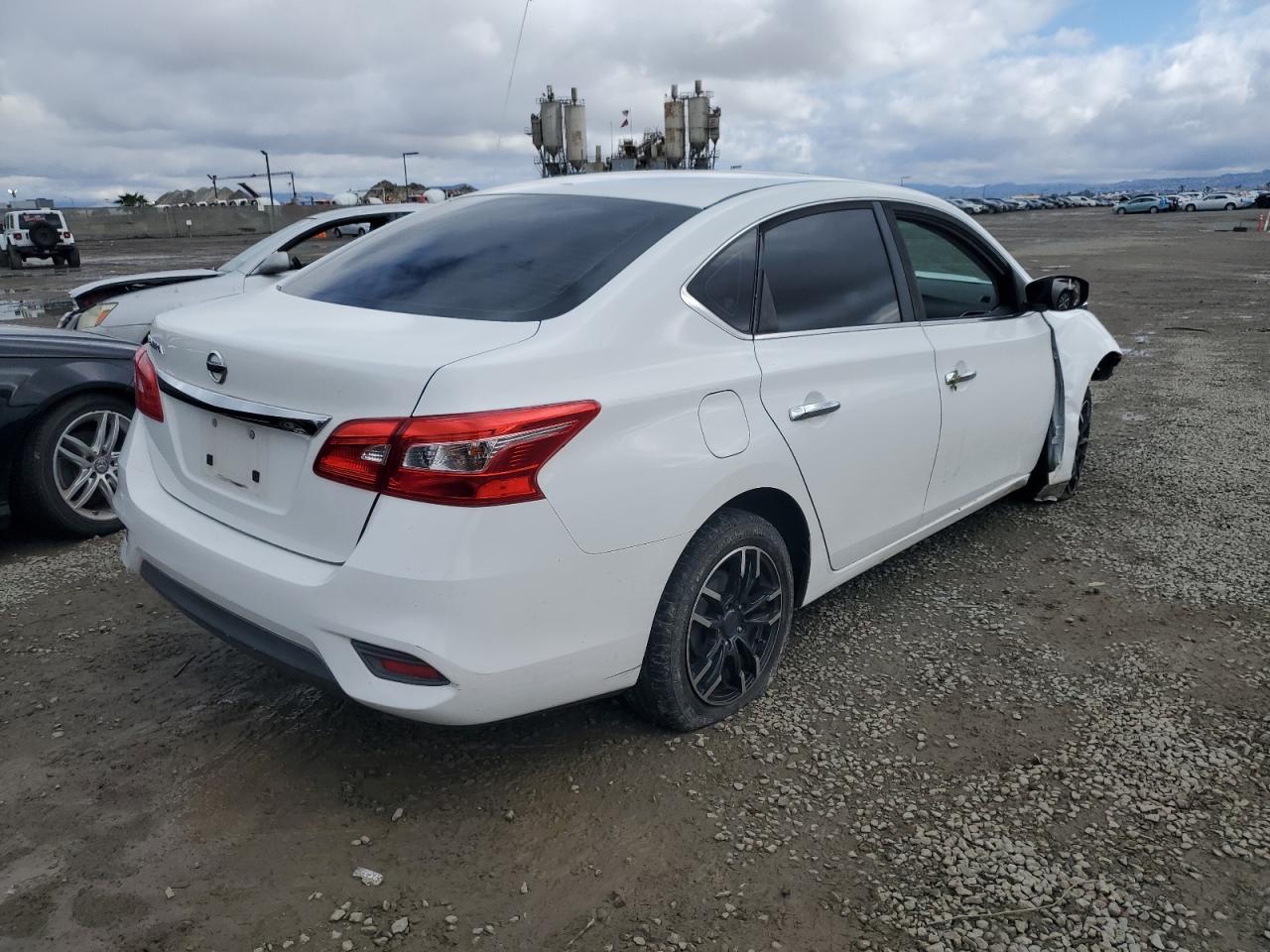 2016 Nissan Sentra VIN 3N1AB7AP2GY282146 Copart auction photo, front end damage thumbnail 3