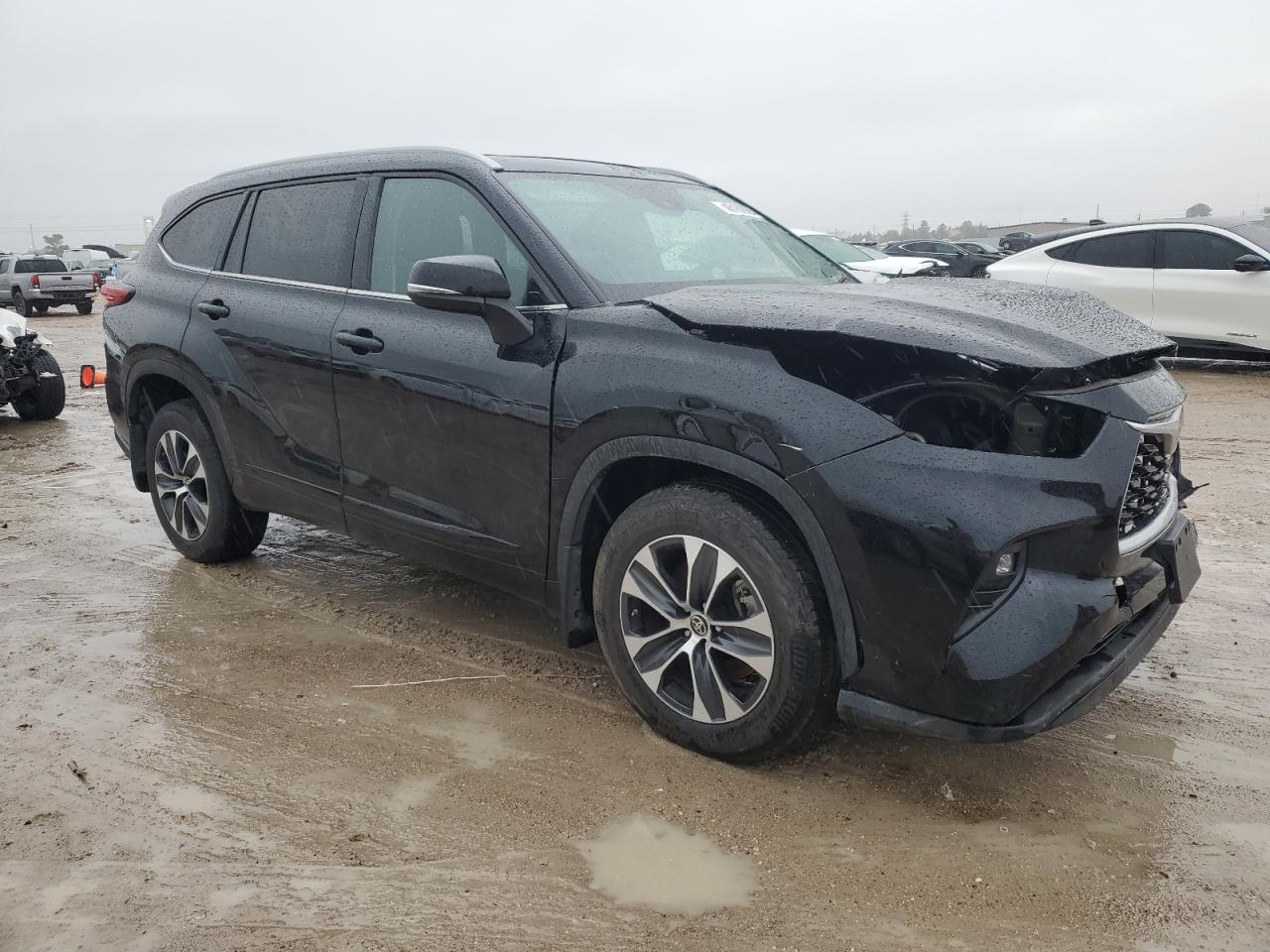 2022 Toyota Highlander VIN 5TDGZRBH5NS244954 Copart auction photo, front end damage thumbnail 4