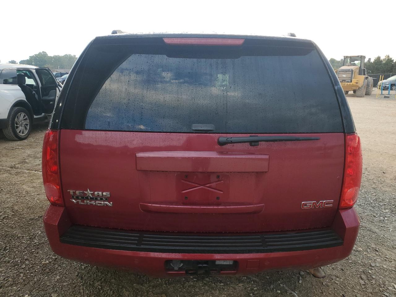 2007 GMC Yukon VIN 1GKFC13J77R240748 Copart auction photo, side / rear end damage thumbnail 6