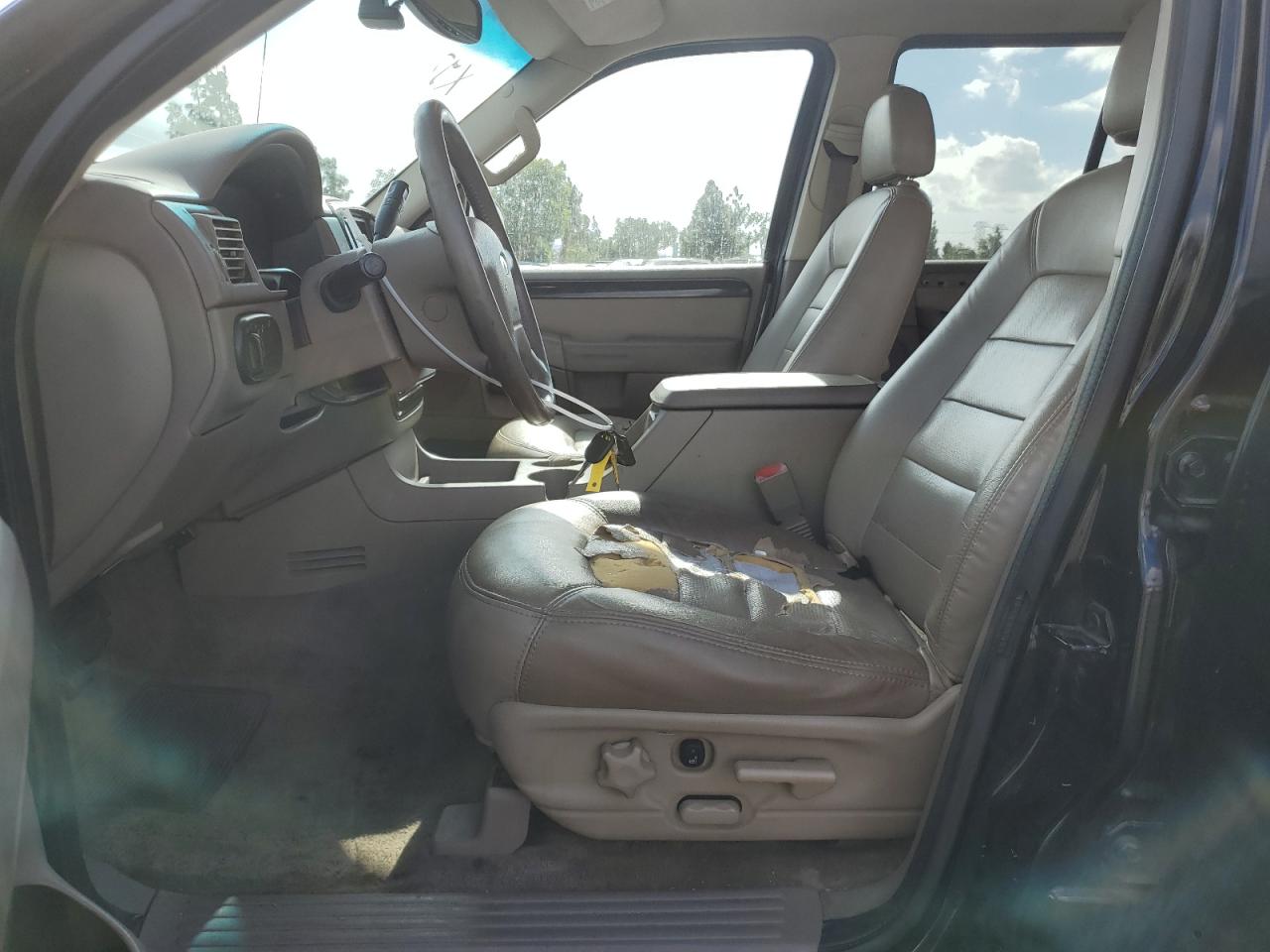 2002 Ford Explorer VIN 1FMZU65K12ZD02092 Copart auction photo, side damage thumbnail 7