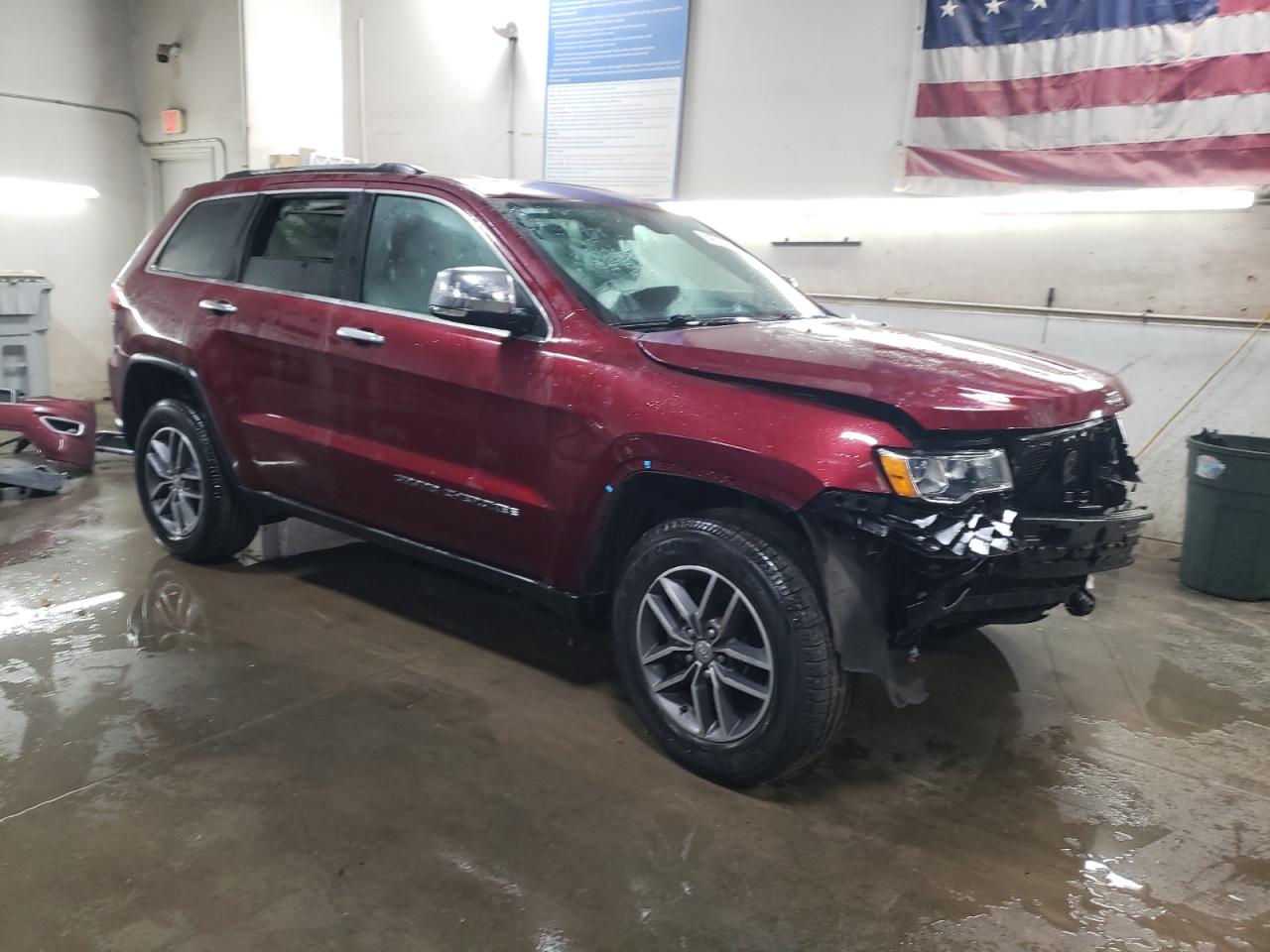 2017 Jeep Grand Cherokee VIN 1C4RJFBG4HC753834 Copart auction photo, front end / rear end damage thumbnail 4