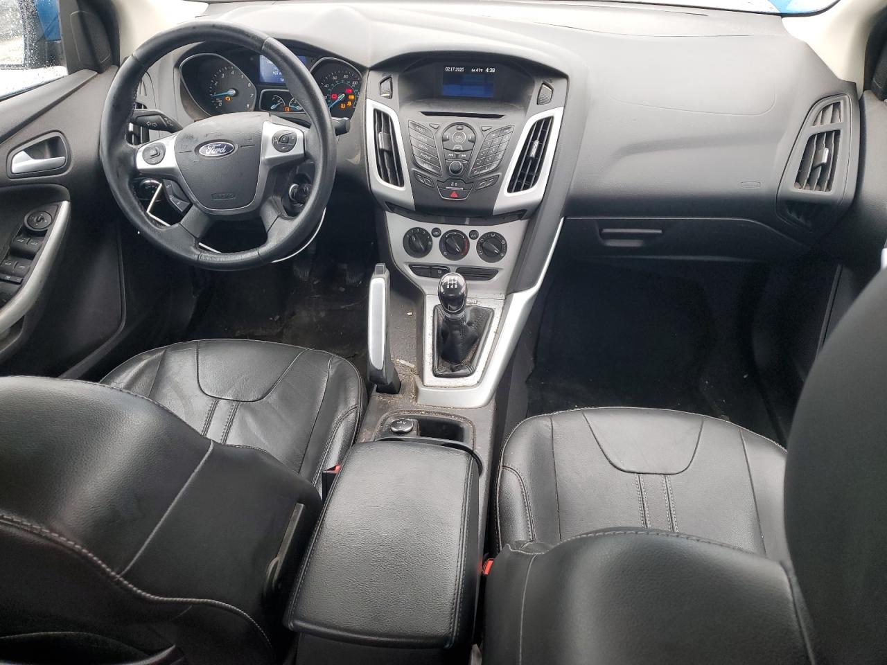 2014 Ford Focus VIN 1FADP3F20EL165372 Copart auction photo, front end damage thumbnail 8