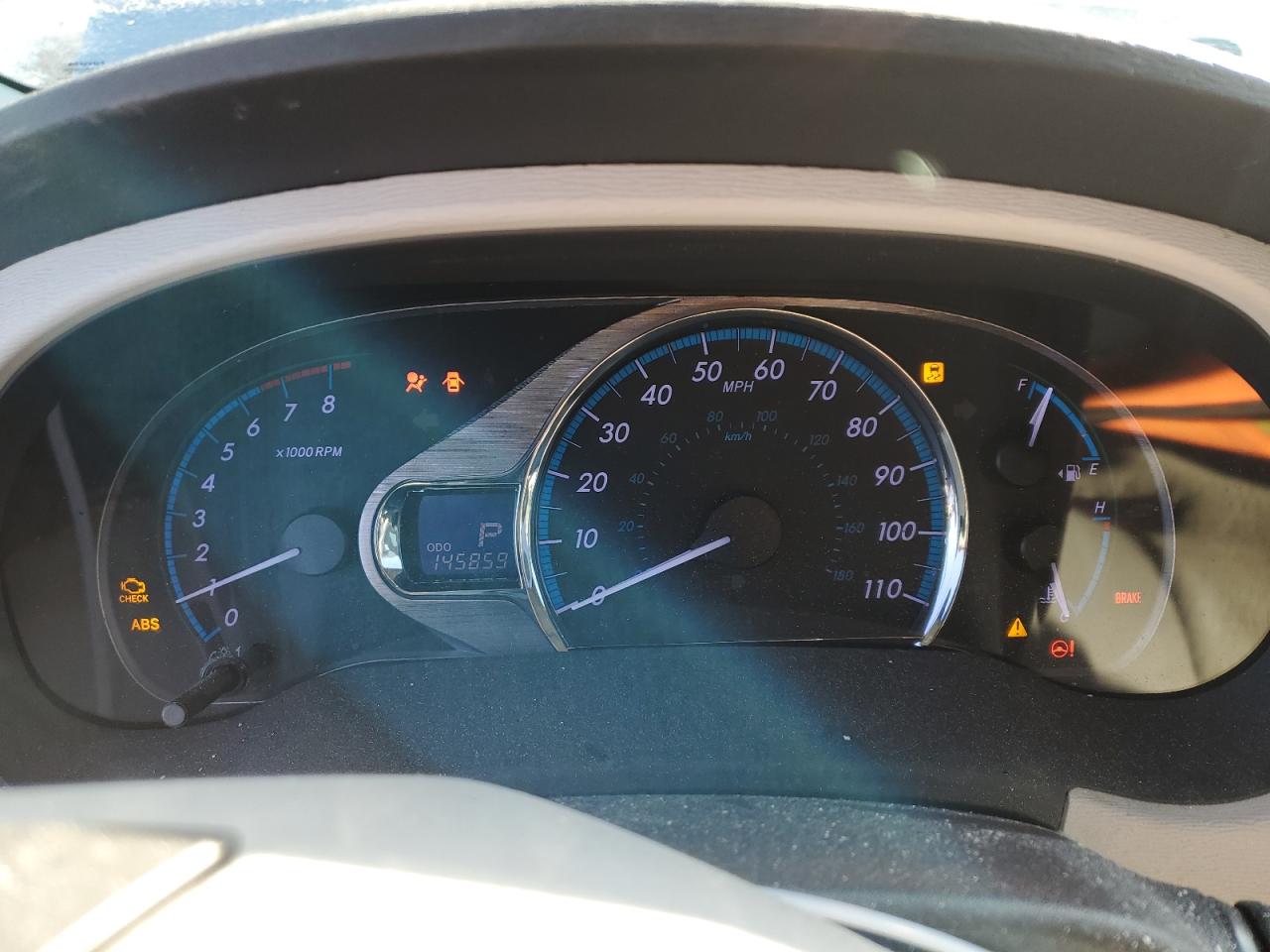 2011 Toyota Sienna VIN 5TDYK3DC9BS053007 Copart auction photo, front end damage thumbnail 9