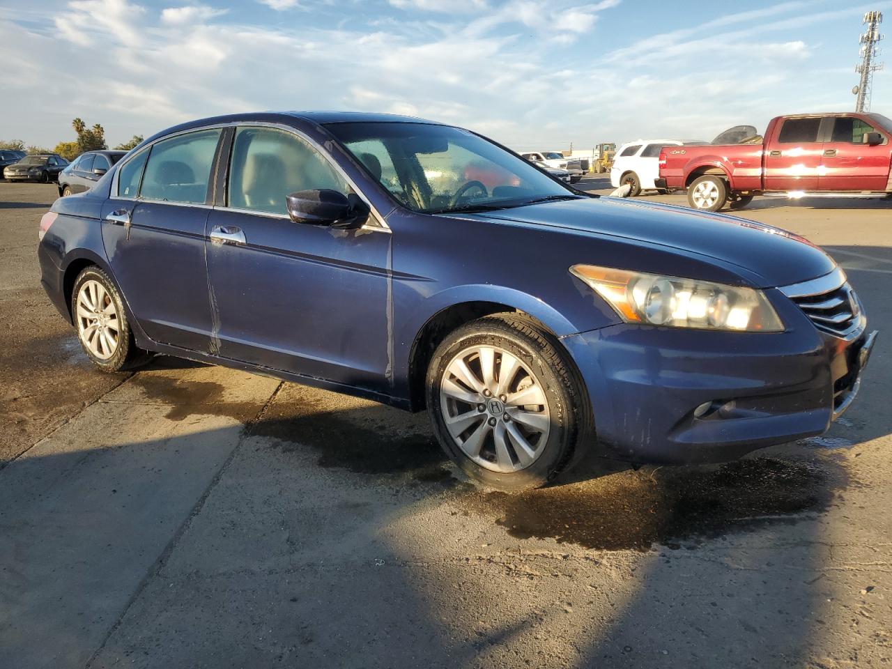 2012 Honda Accord VIN 1HGCP3F80CA005903 Copart auction photo, minor dent/scratches damage thumbnail 4