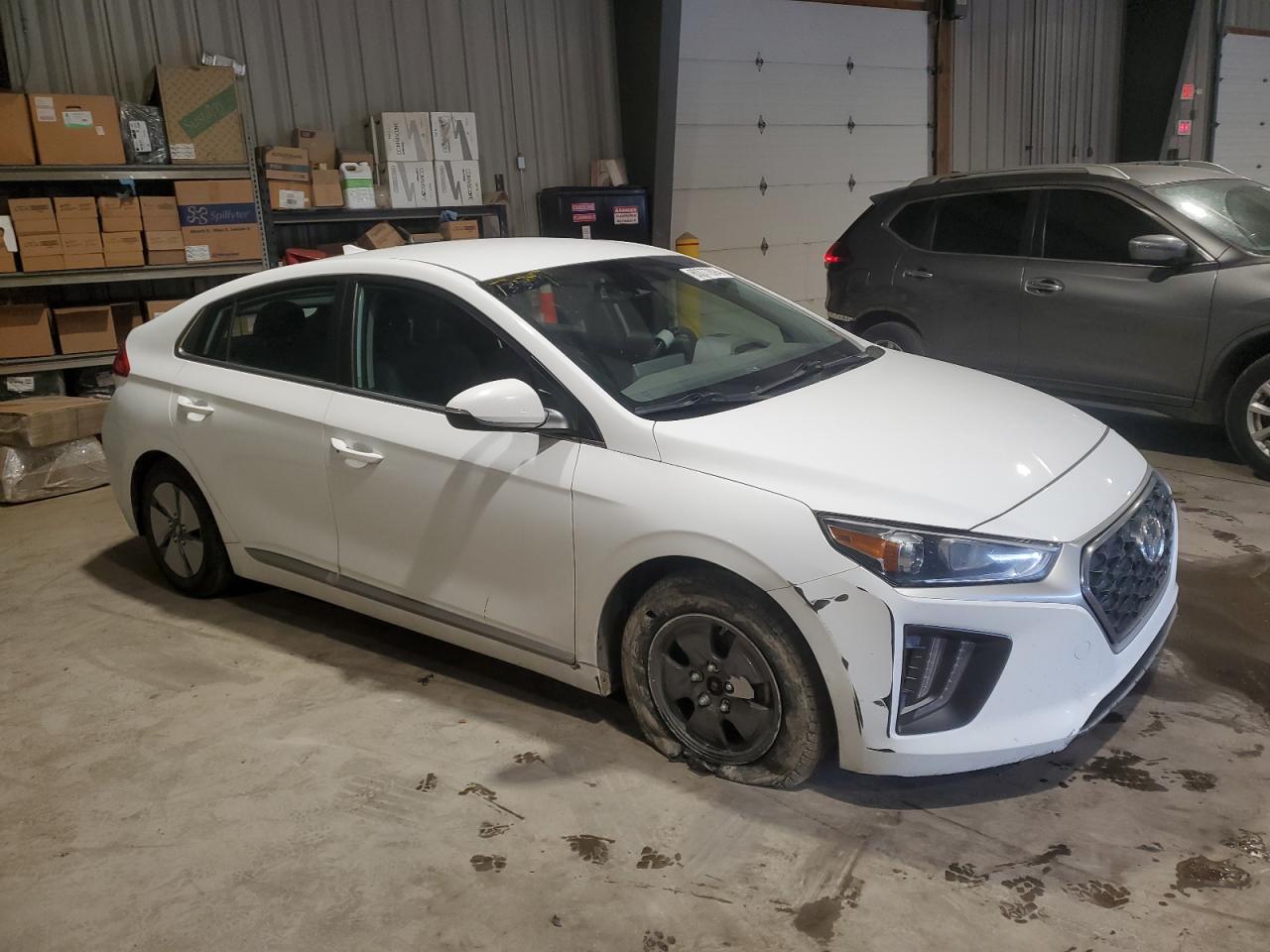 2021 Hyundai IONIQ VIN KMHC75LCXMU250786 Copart auction photo, side / front end damage thumbnail 4