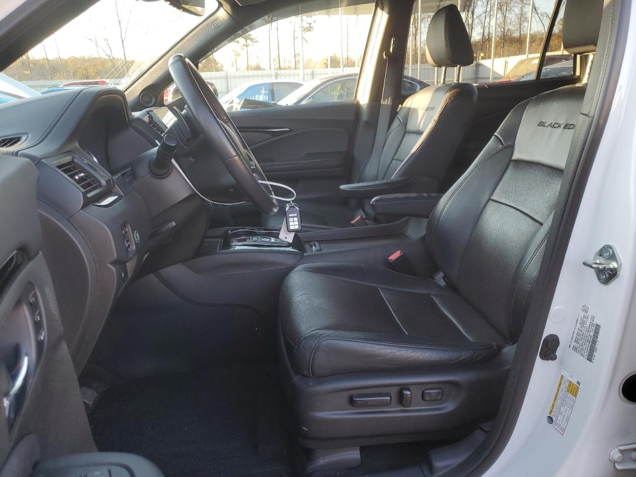 2021 Honda Pilot VIN 5FNYF6H72MB010381 Copart auction photo, front end damage thumbnail 7