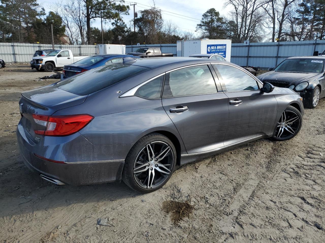 2021 Honda Accord VIN 1HGCV2F94MA004313 Copart auction photo, vandalism damage thumbnail 3