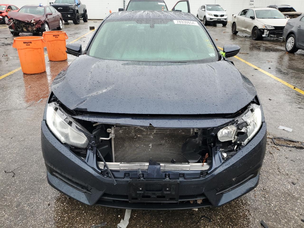 2017 Honda Civic VIN 19XFC2F77HE065660 Copart auction photo, front end damage thumbnail 5