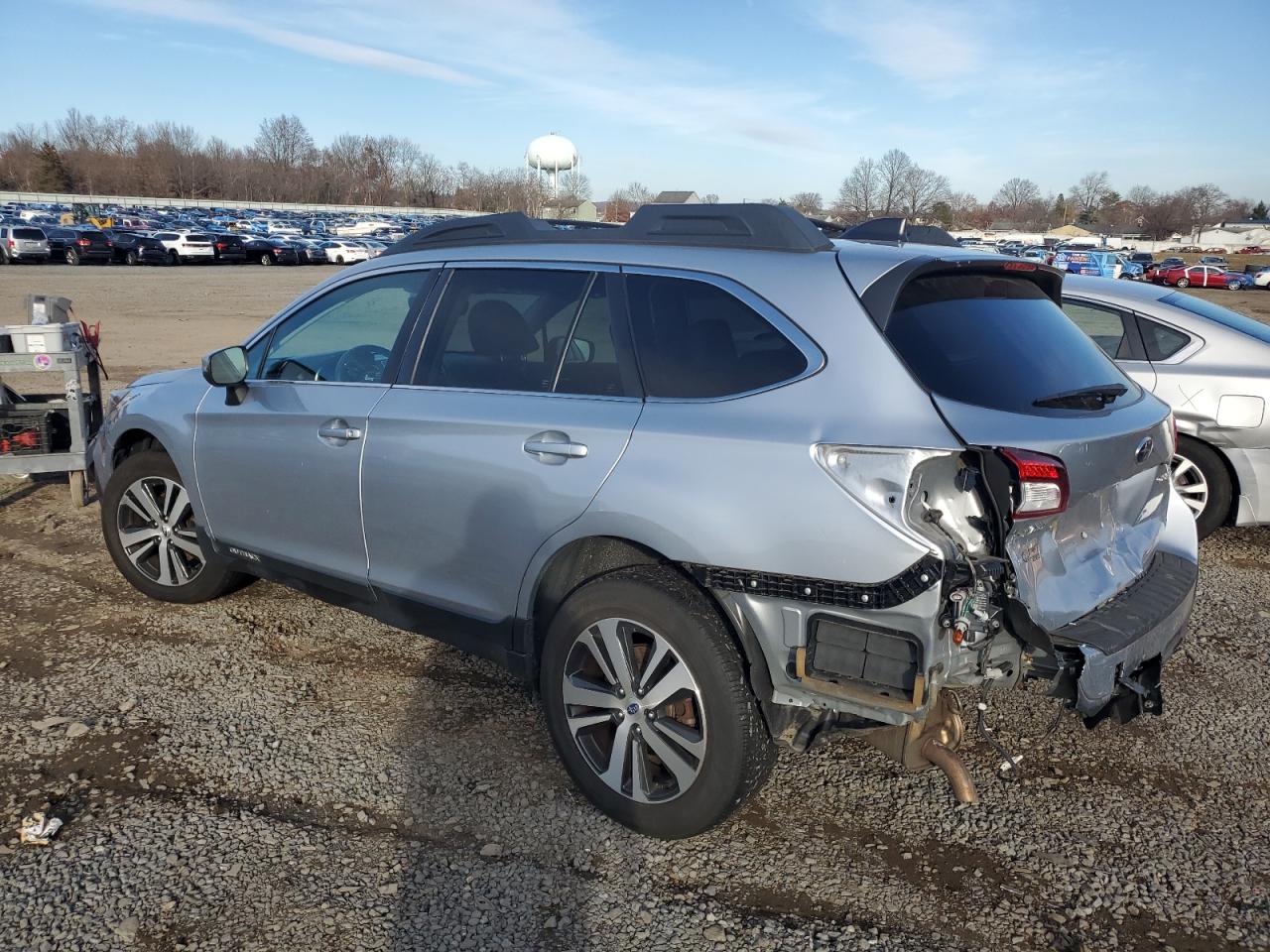 2019 Subaru Outback VIN 4S4BSANCXK3223834 Copart auction photo, front end damage thumbnail 2