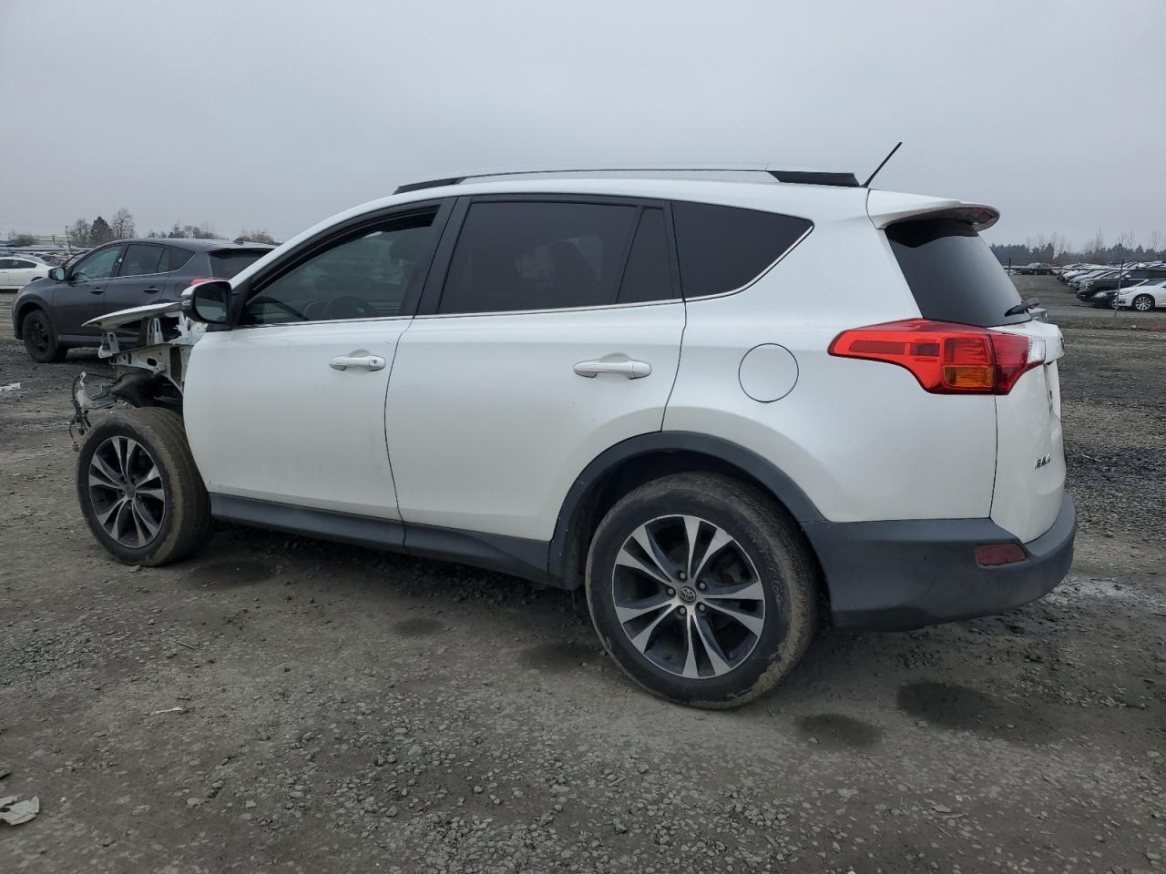 2015 Toyota RAV 4 VIN 2T3DFREV3FW365558 Copart auction photo, front end damage thumbnail 2