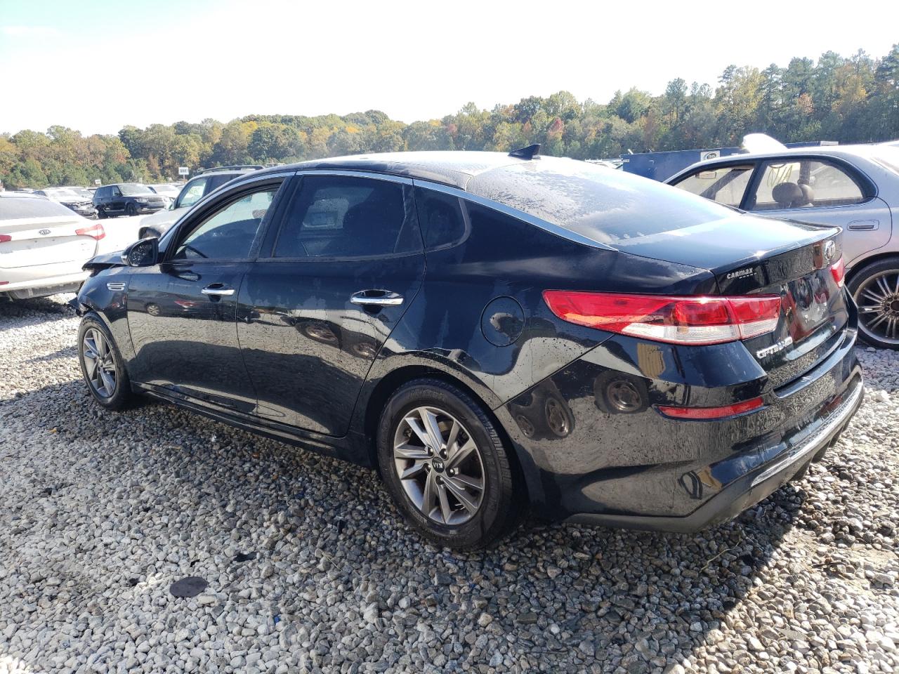 2019 KIA Optima VIN 5XXGT4L30KG338485 Copart auction photo, front end damage thumbnail 2