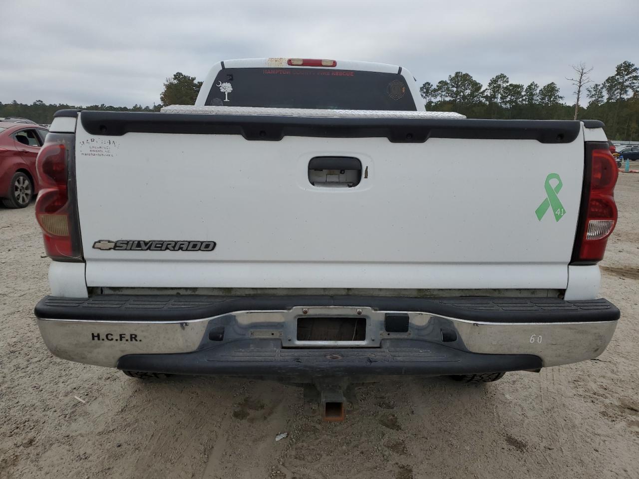 2006 Chevrolet Silverado VIN 2GCEK19V161113389 Copart auction photo, front end damage thumbnail 6