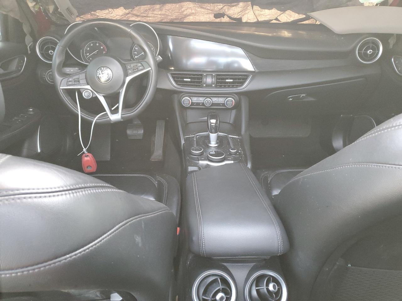 2019 Alfa Romeo Giulia VIN ZARFANAN7K7605678 Copart auction photo, rollover / undercarriage damage thumbnail 8