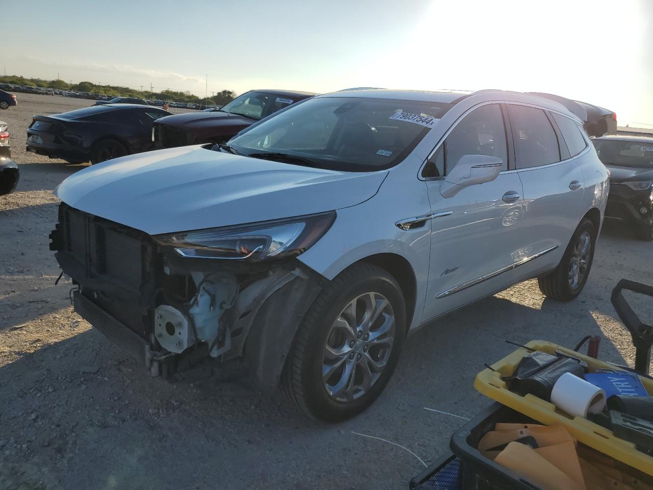 2018 Buick Enclave VIN 5GAERDKW7JJ121951