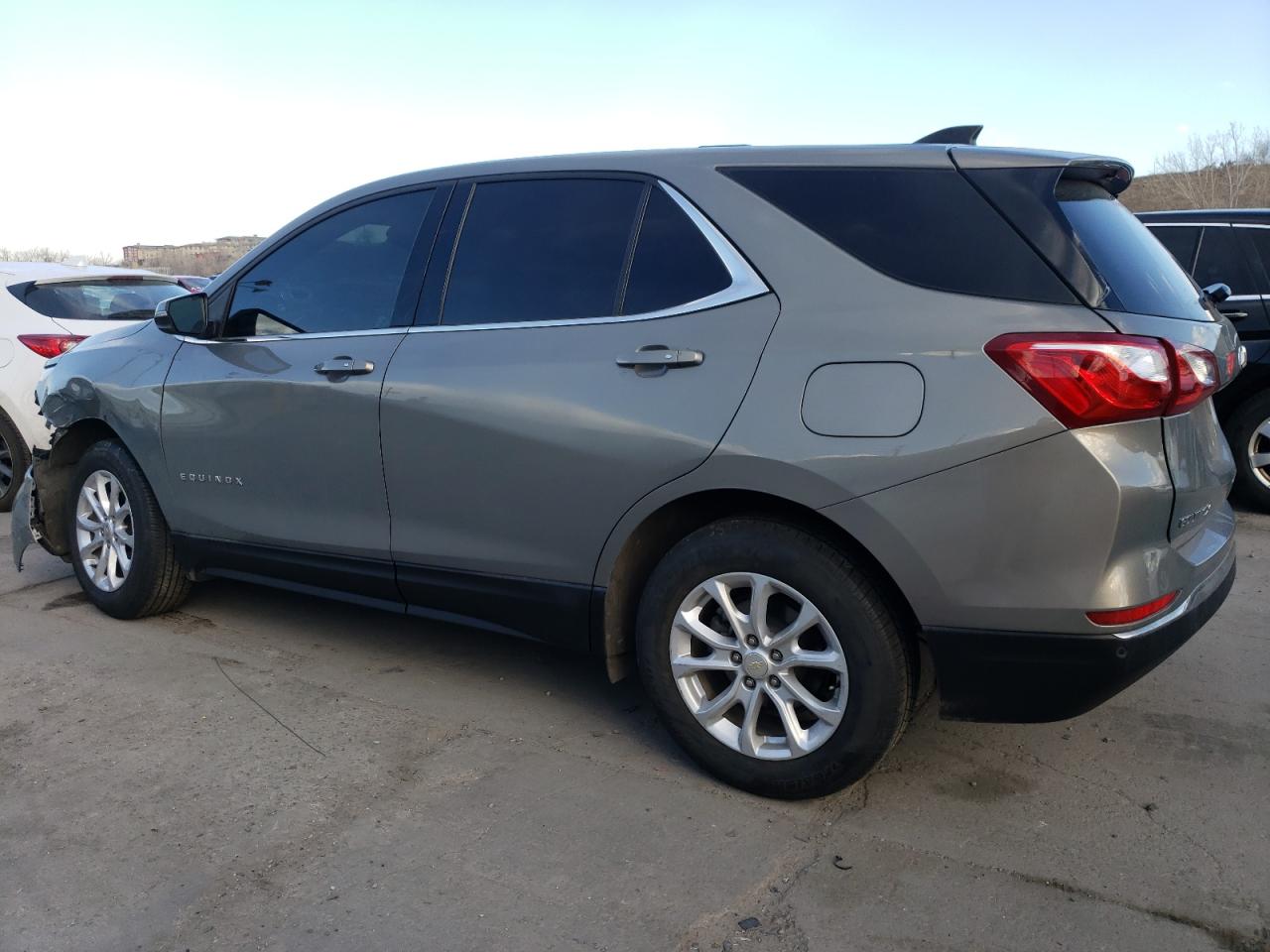 2018 Chevrolet Equinox VIN 3GNAXSEV3JS622643 Copart auction photo, front end / side damage thumbnail 2