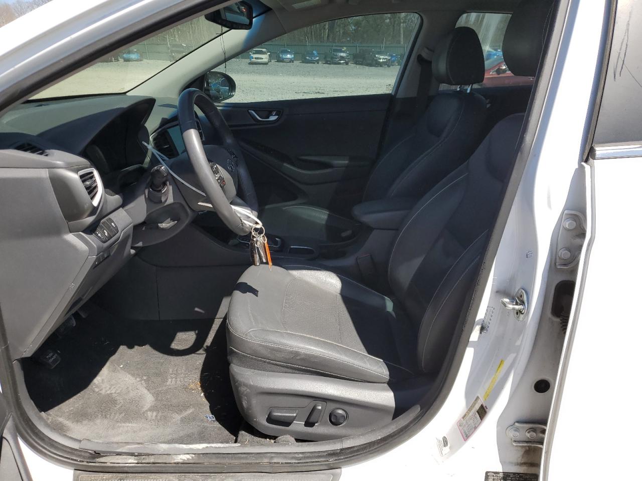 2017 Hyundai IONIQ VIN KMHC85LC3HU026388 Copart auction photo, rear end / minor dent/scratches damage thumbnail 7