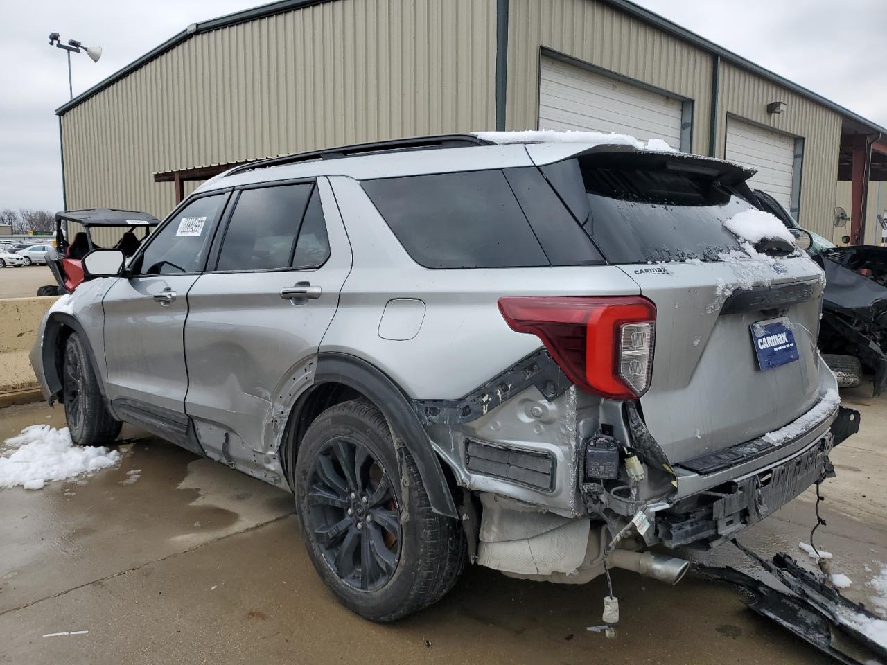2022 Ford Explorer VIN 1FMSK7KH6NGA27535 Copart auction photo, front end damage thumbnail 2