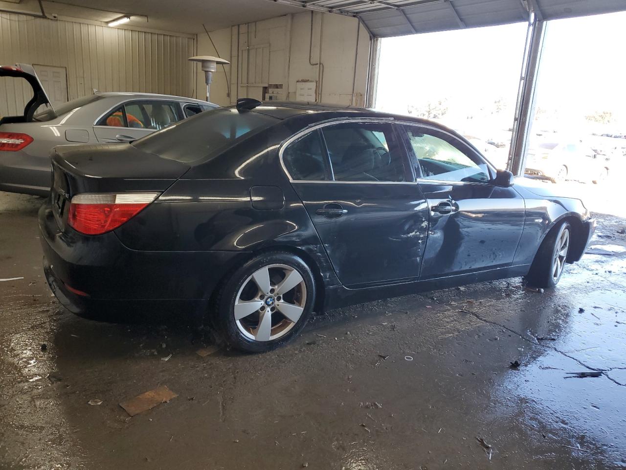 2006 BMW 5er VIN WBANF335X6CB86733 Copart auction photo, front end / side damage thumbnail 3