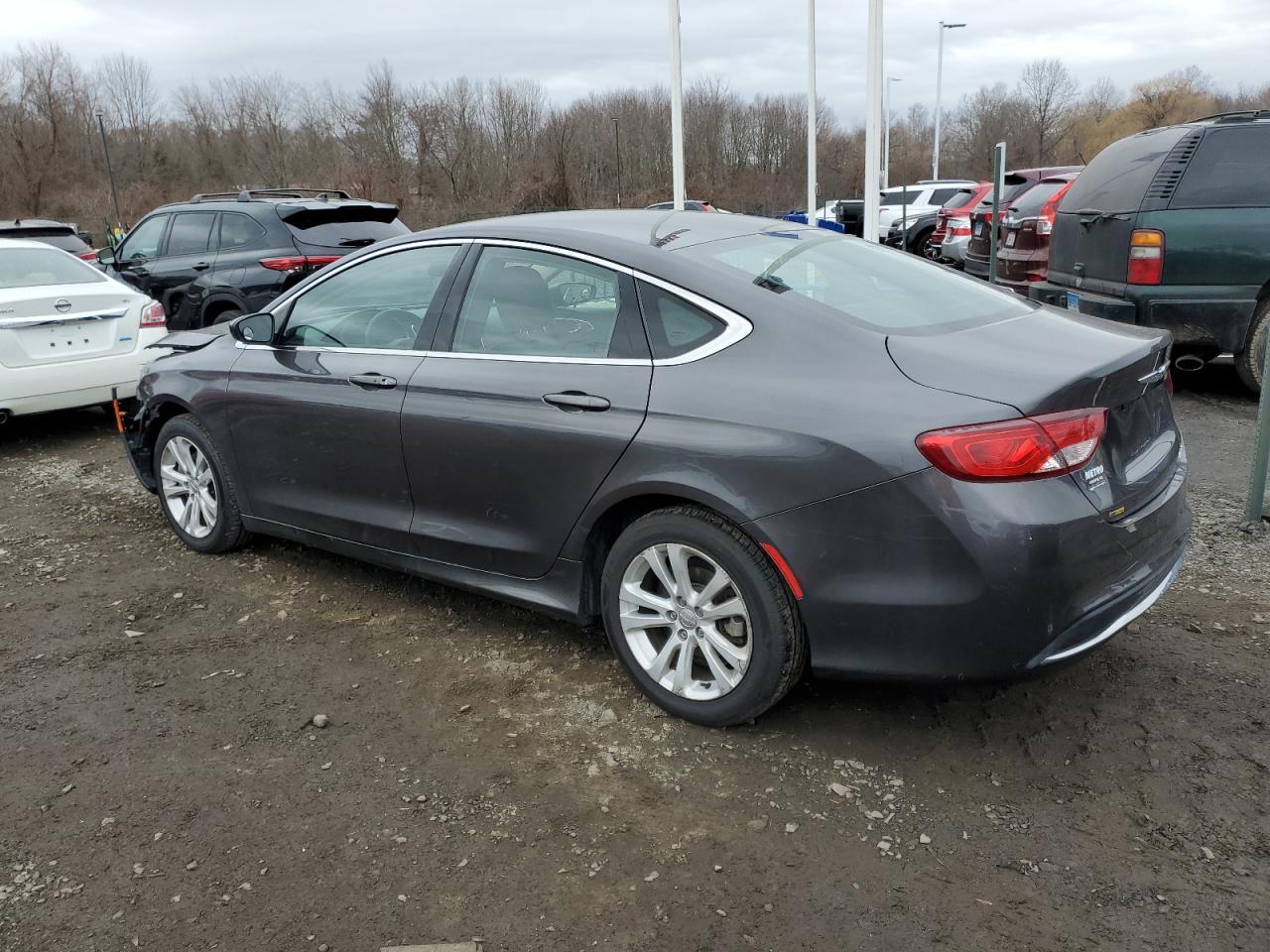 2015 Chrysler 200 VIN 1C3CCCAB9FN570813 Copart auction photo, front end / minor dent/scratches damage thumbnail 2